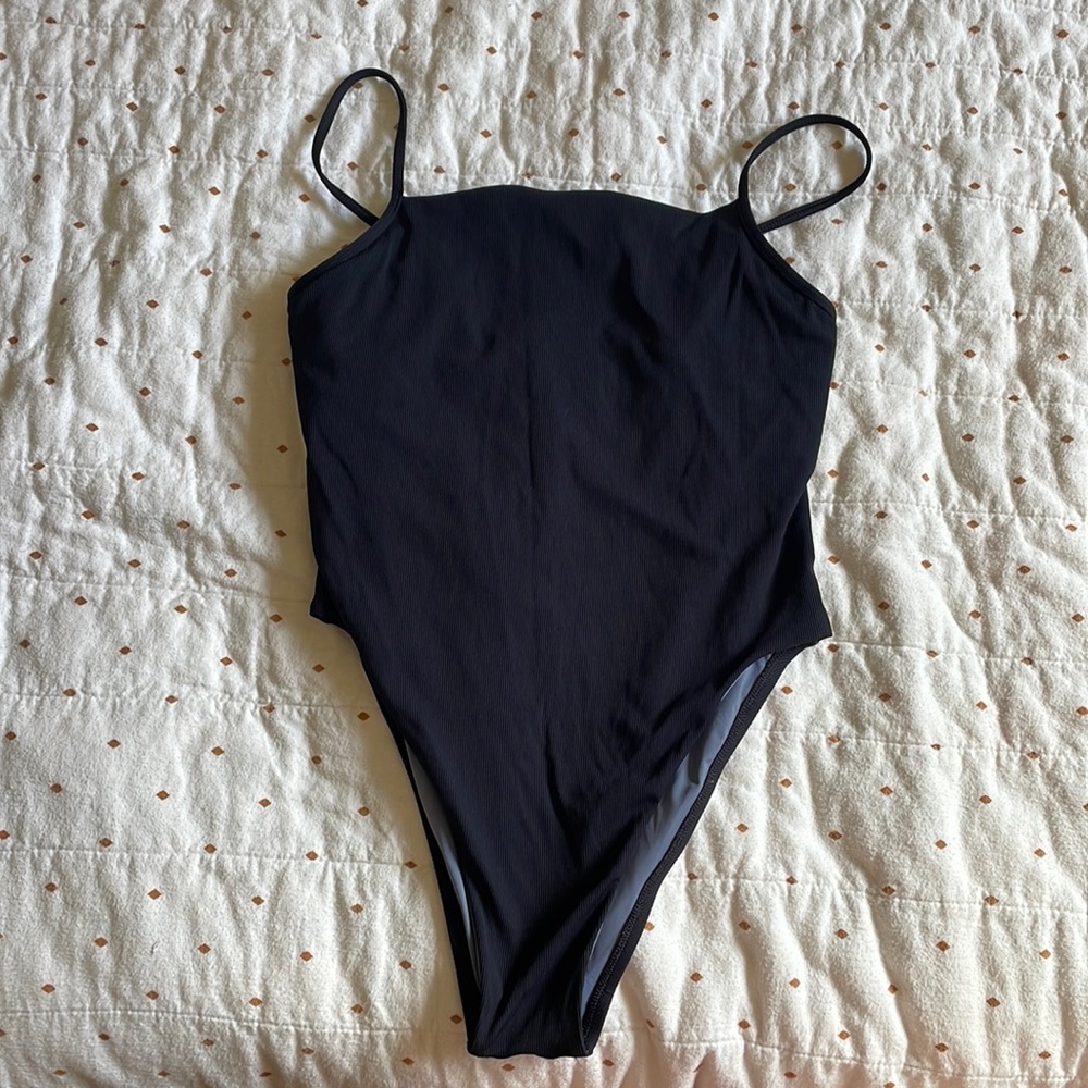 Jolyn LIA SURF ONE PIECE Black Size L